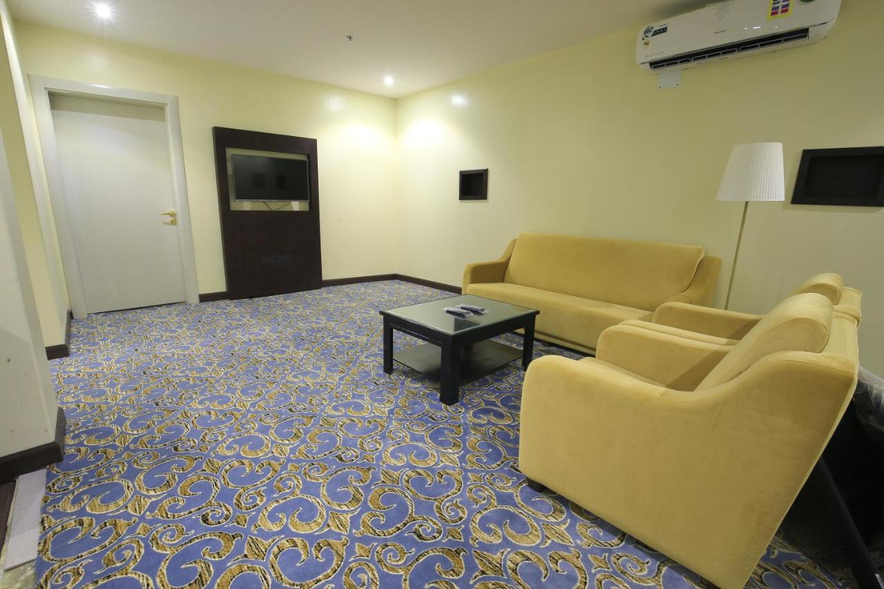 Rollins Hotel Büreyde Dış mekan fotoğraf
