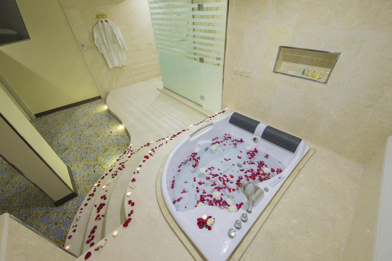 Rollins Hotel Büreyde Dış mekan fotoğraf